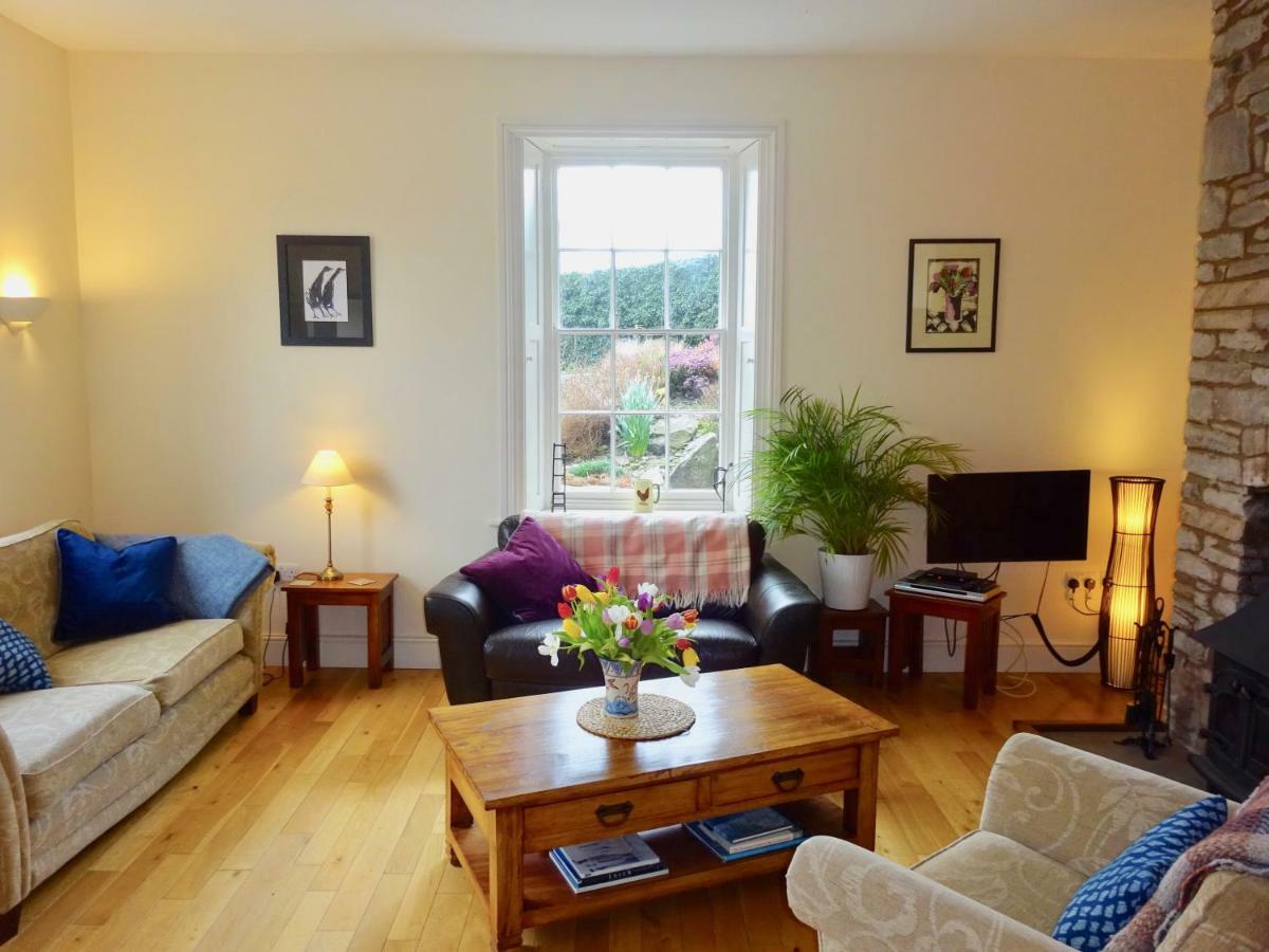 Glanhenwye Courtyard Cottages Glasbury Dış mekan fotoğraf
